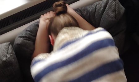 Rambut pirang pasangan bokep barat mom bercinta dan Masturbasi pada Cam P10