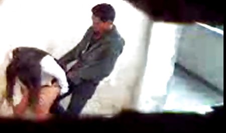 Gadis warung bokep barat seksi dengan seks mesin
