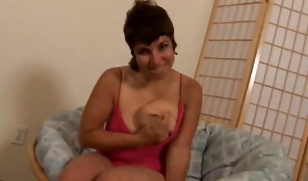 Istri bercinta di depan kamera video bokep barat di hotel tersembunyi